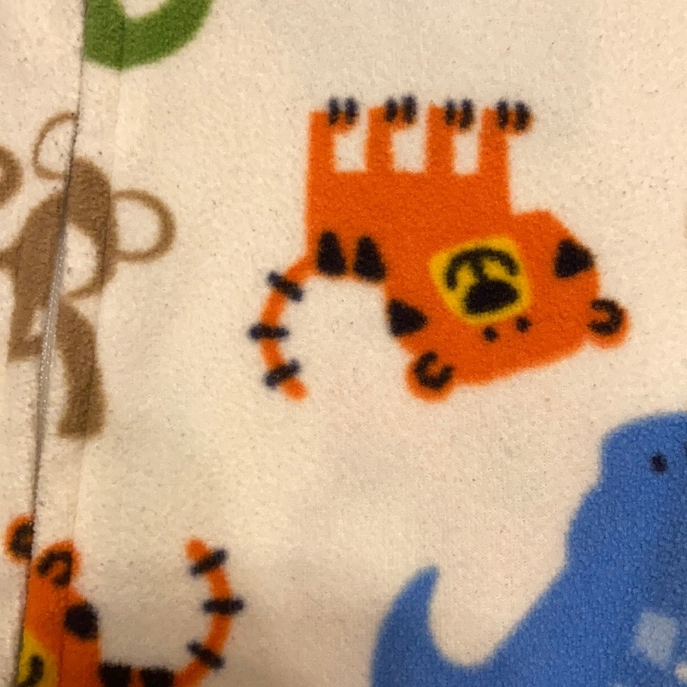 Carter’s Footed PJ - Picture 2 of 3